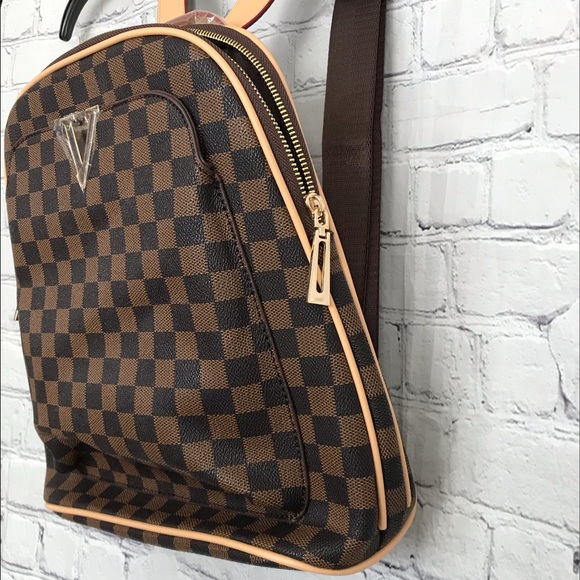 Checkered Backpack - Picture 5 of 9